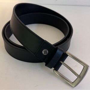 Columbia Men’s Black Leather Belt with Silver Buckle Classic Style Size XL 42-44